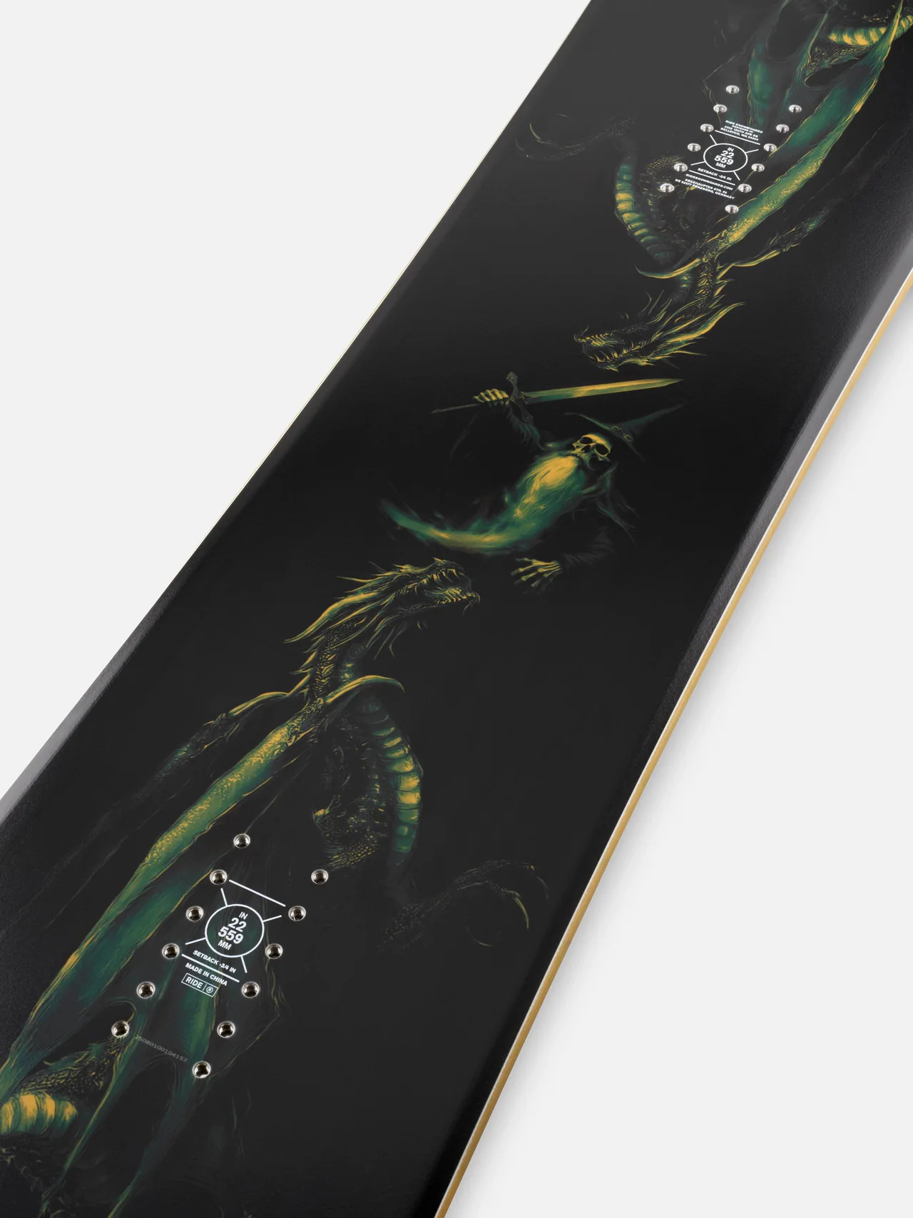 Detalle del topsheet: el mago esqueleto entre dragones verdes.